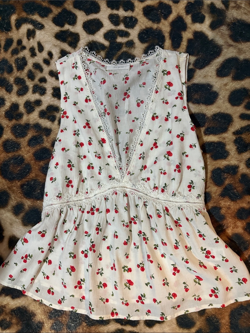 Cream Lace-Trim Peplum Cami with Red Cherry Floral Print